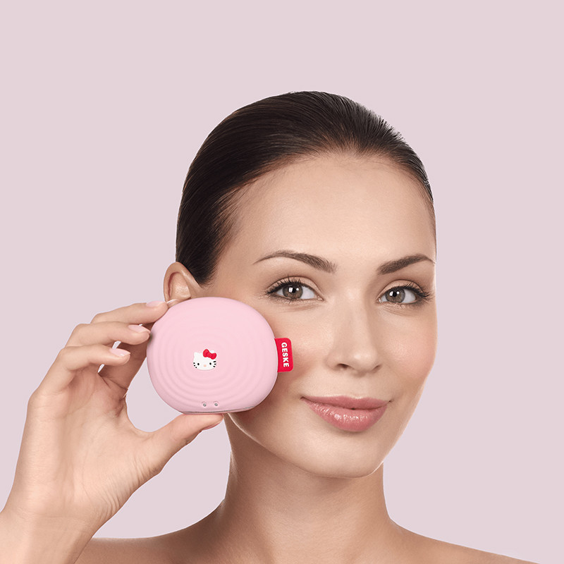 Електронна звукова щітка для обличчя GESKE Sonic Facial Brush 4 в 1 by Hello Kitty рожевий  Фото 4 